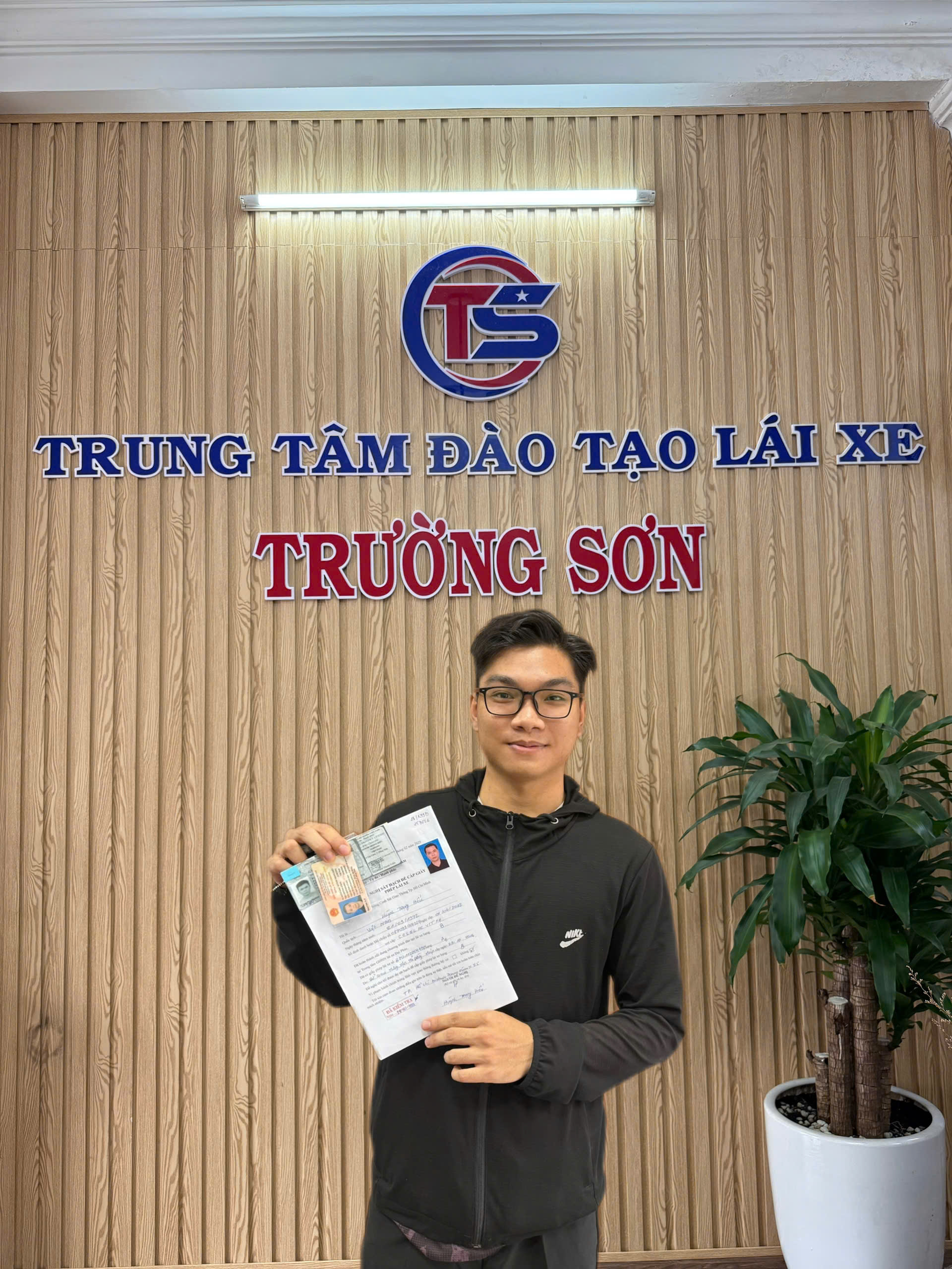Hạng B – Số Tự Động 2